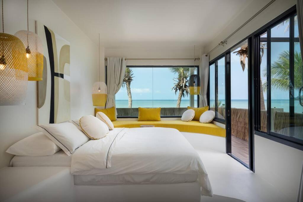 Villa Le Cerf Dore Hinkong Экстерьер фото